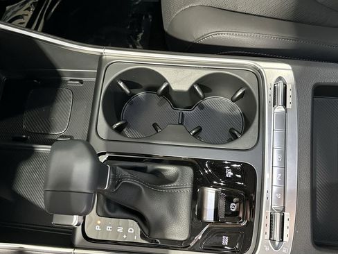 New 2026 Kia Carnival SX Prestige image 22