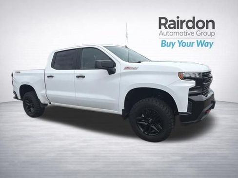 Used 2021 Chevrolet Silverado 1500 LT Trail Boss w/ Convenience Package II AWD/4WD image 1