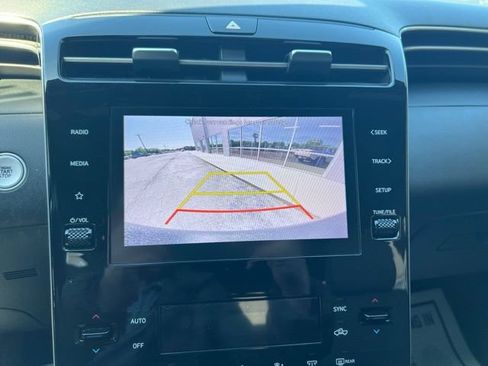 Used 2022 Hyundai Santa Cruz SEL Premium w/ Cargo Package AWD/4WD image 16