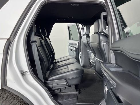 Used 2019 Ford Expedition XLT w/ Equipment Group 201A image 48