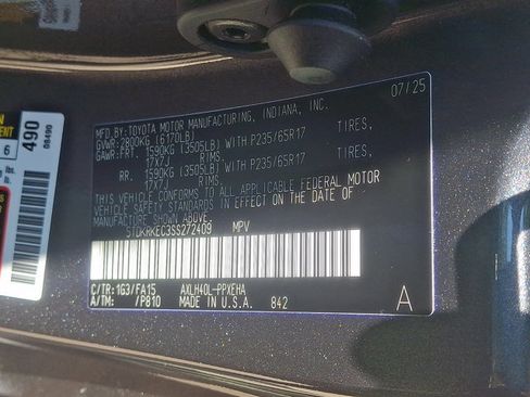 Used 2025 Toyota Sienna LE FWD image 27