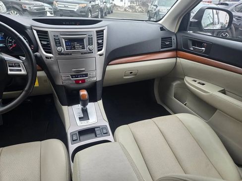 Used 2014 Subaru Outback 2.5i Limited w/ Moonroof Package image 20