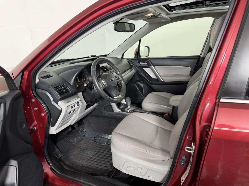 Used 2014 Subaru Forester 2.5i Limited AWD/4WD image 17