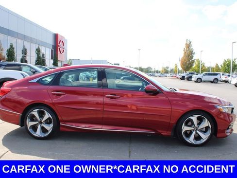 Used 2020 Honda Accord Touring image 6