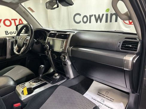 Used 2023 Toyota 4Runner SR5 AWD/4WD image 11