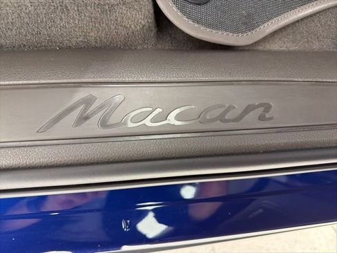 Used 2023 Porsche Macan AWD/4WD image 24