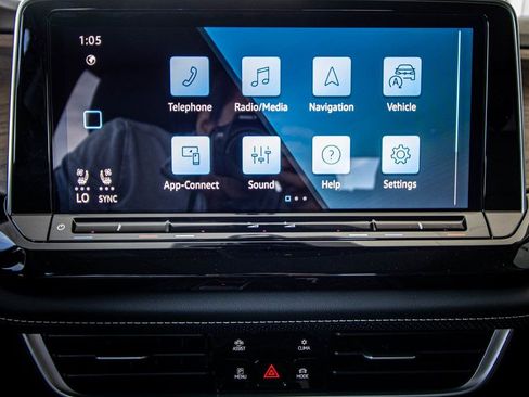 New 2026 Volkswagen Atlas SE image 41