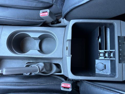 Used 2019 Nissan Frontier SV RWD image 25