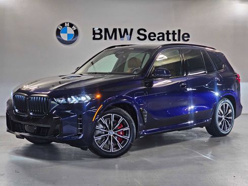New 2026 BMW X5 xDrive50e w/ M Sport Package AWD/4WD image 1