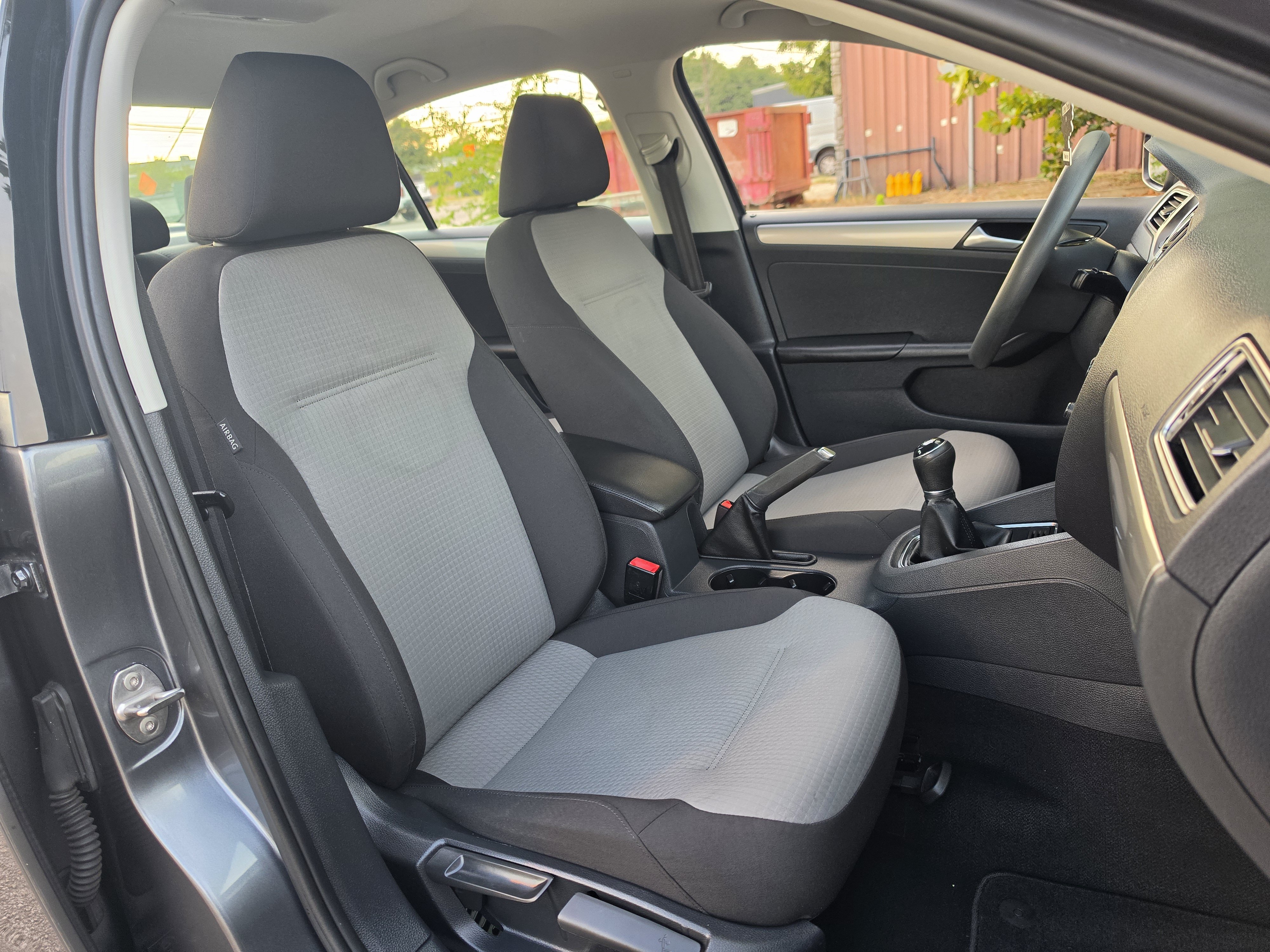 Used 2017 Volkswagen Jetta S FWD image 14