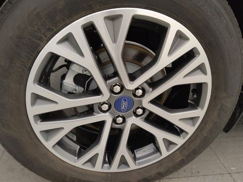 Used 2020 Ford Escape SEL FWD image 31
