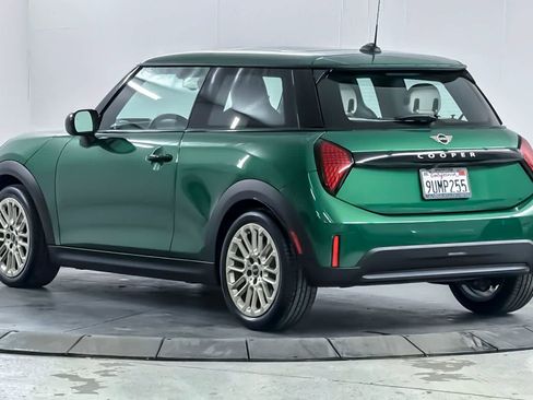 Certified 2025 MINI Cooper 2-Door Hardtop FWD image 6