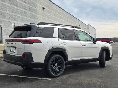 New 2026 Subaru Outback Limited XT image 11