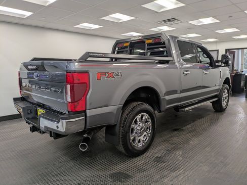 Used 2022 Ford F250 Lariat w/ Chrome Package image 4
