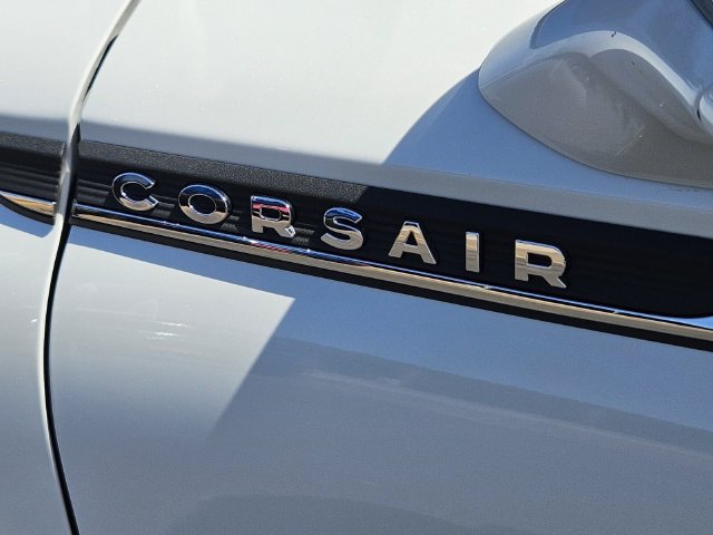 Used 2020 Lincoln Corsair FWD w/ Equipment Group 101A image 8