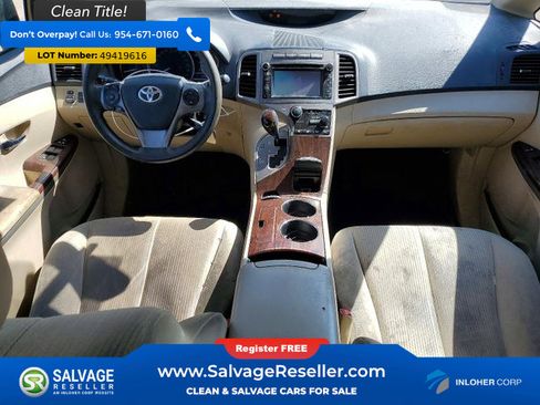 Used 2013 Toyota Venza LE w/ LE Convenience Pkg image 11