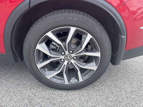 Used 2023 Acura MDX SH-AWD w/ Technology Package image 9