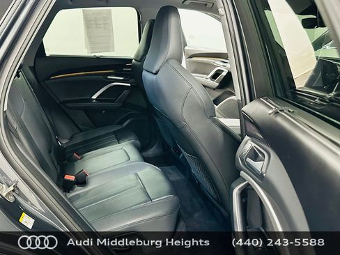 Certified 2025 Audi Q5 Premium w/ Premium Plus AWD/4WD image 27