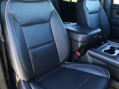 Used 2023 Chevrolet Tahoe Premier RWD image 20