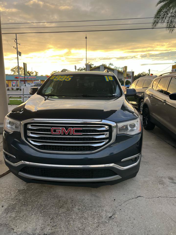 Used 2018 GMC Acadia SLT FWD image 2
