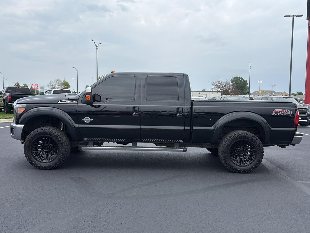Used 2016 Ford F350 Lariat w/ Lariat Ultimate Package AWD/4WD image 2