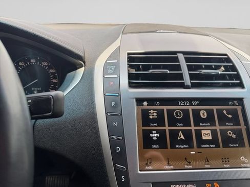 Used 2017 Lincoln MKZ Reserve w/ Climate Package AWD/4WD image 12