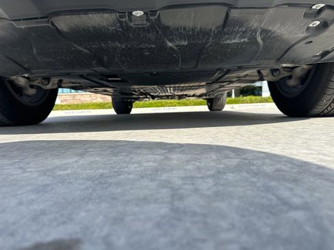 Used 2024 Mercedes-Benz GLC 300 image 9