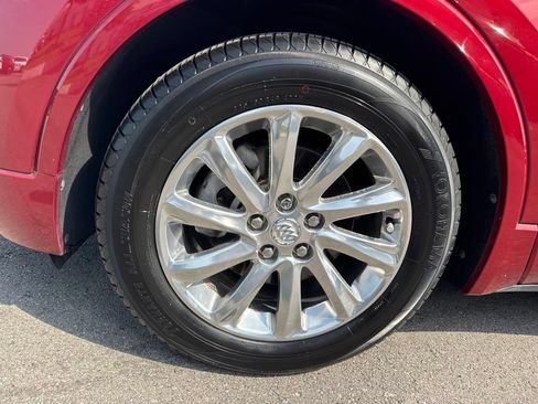 Used 2019 Buick Envision Essence FWD image 25