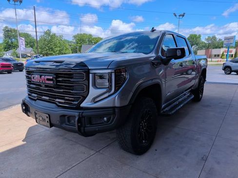Used 2023 GMC Sierra 1500 AT4X AWD/4WD image 5