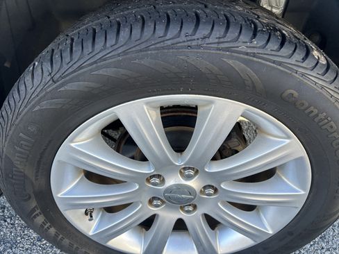 Used 2013 Chrysler 200 Touring FWD image 34