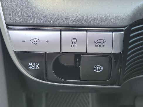 Certified 2024 Hyundai Ioniq 5 SEL RWD image 19