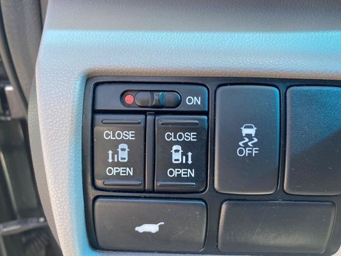 Used 2013 Honda Odyssey EX-L image 37