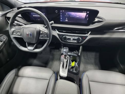 Certified 2024 Buick Envista Sport Touring w/ Convenience I Package FWD image 30