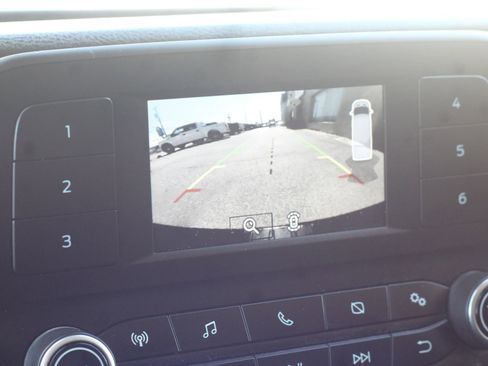 Used 2020 Ford Transit 250 Low Roof RWD image 19