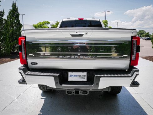 Used 2024 Ford F350 Platinum AWD/4WD image 10