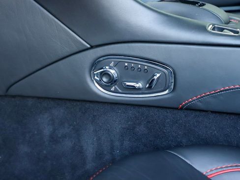 Used 2019 Aston Martin DBS Superleggera RWD image 28