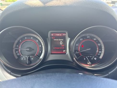 Used 2018 Dodge Journey Crossroad FWD image 17