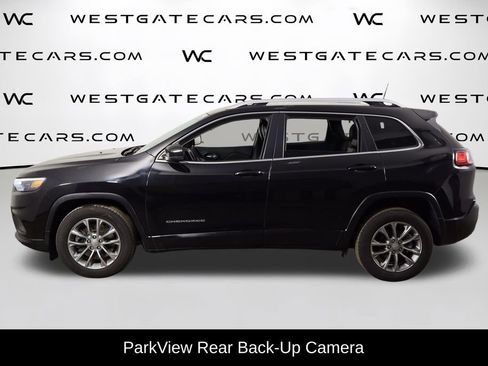 Used 2020 Jeep Cherokee Latitude Plus image 5