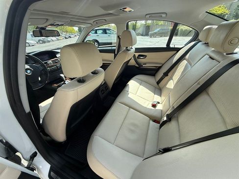 Used 2011 BMW 328i xDrive Sedan AWD/4WD image 29