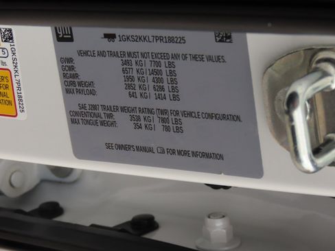 Used 2023 GMC Yukon XL Denali Ultimate AWD/4WD image 33