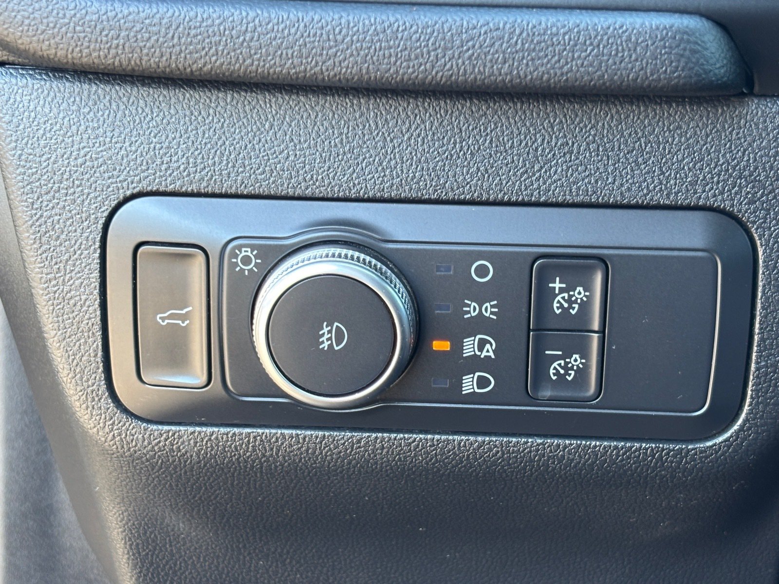 Used 2021 Ford Escape SEL AWD/4WD image 25