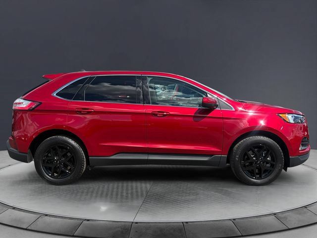 Used 2024 Ford Edge SEL w/ Convenience Package AWD/4WD image 6
