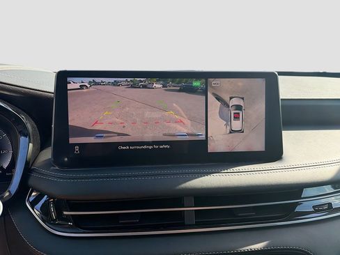 Used 2023 INFINITI QX60 Sensory w/ Cargo Package AWD/4WD image 34