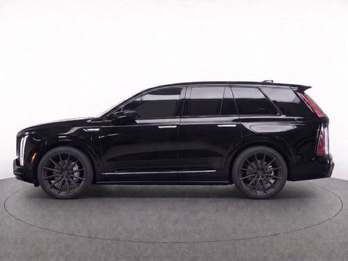 Used 2026 Cadillac Vistiq Luxury AWD/4WD image 6