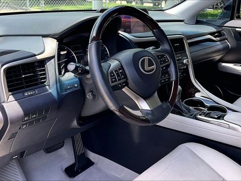 Used 2017 Lexus RX 350 FWD w/ Premium Package image 15
