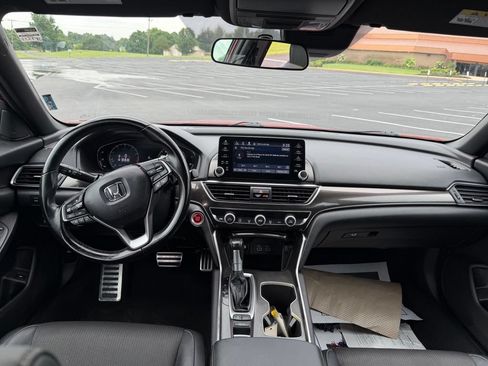 Used 2021 Honda Accord Sport image 15