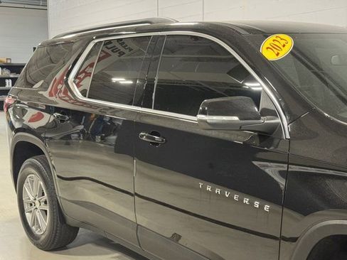 Used 2023 Chevrolet Traverse LT AWD/4WD image 7