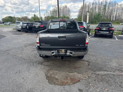 Used 2012 Toyota Tacoma 4x4 Double Cab w/ SR5 Pkg image 6