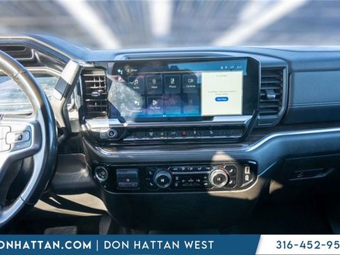 Used 2024 Chevrolet Silverado 2500 LT image 8