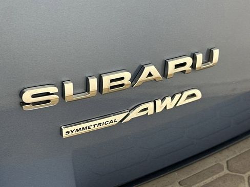 Certified 2021 Subaru Crosstrek 2.0i image 24
